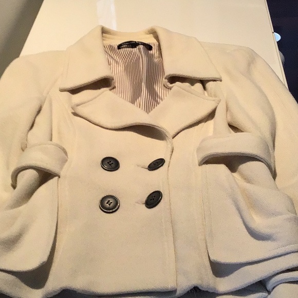 Buttons detail jackets - Picture 3 of 4